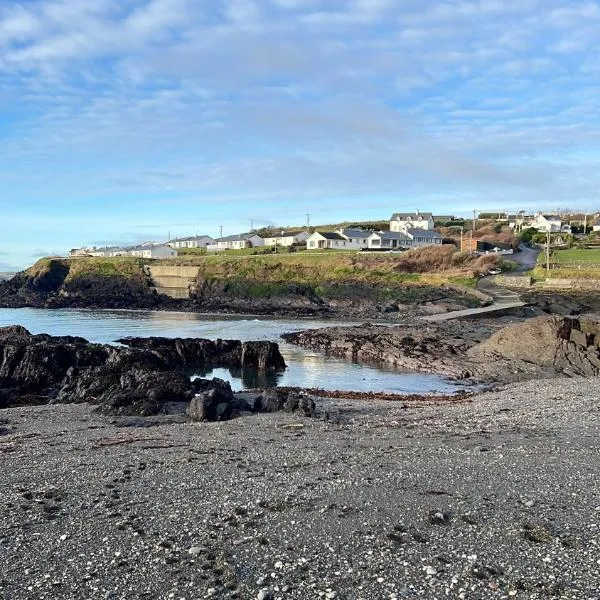 Seaview Retreat & Sauna at An Acre By The Sea, hotel in Clonakilty