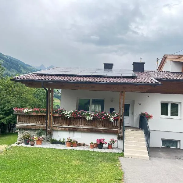 Nebenhaus Sagritzerwirt, hotel v destinaci Großkirchheim