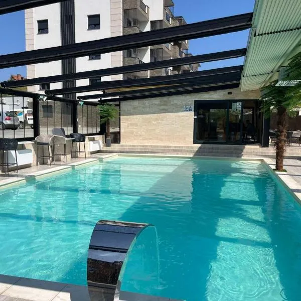 Panorama V Lux Vrnjačka Banja, hotel di Vrnjačka Banja