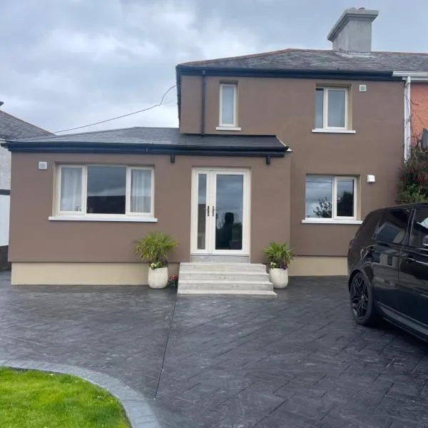 Cozy Town house, hotel in Athlone