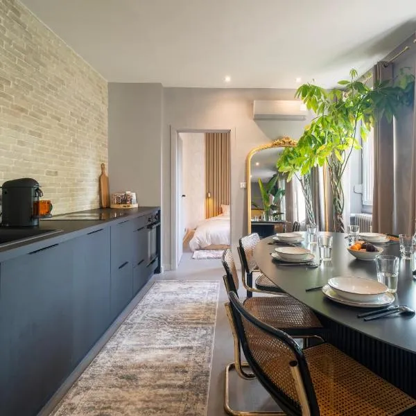 Apartment 2 Bedrooms & Terrace - Fully Air-Conditioned - King Size Beds, hotel in Sélestat