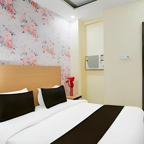 Hotel Elite rooms & Banquet, hotel v destinaci Prayagraj