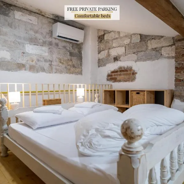 Garage Apartments, hotel in Nova Gorica