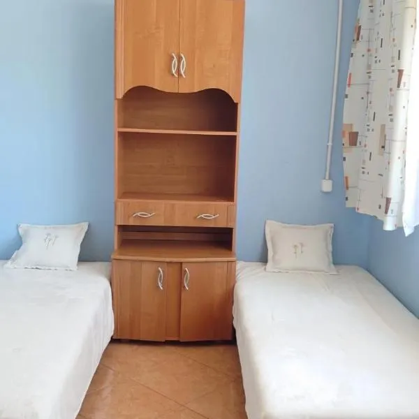 Zajazd Lipowica, hotel in Lipowica