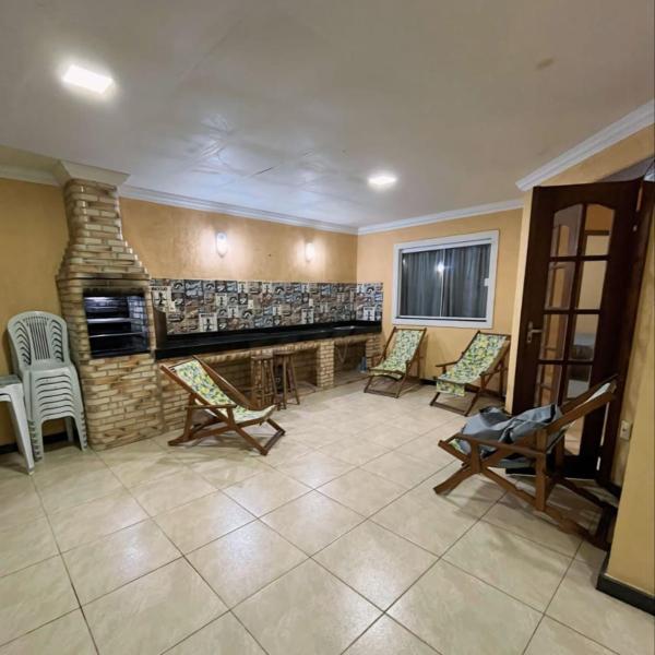 Casa Completa com Sinuca e Churrasqueira