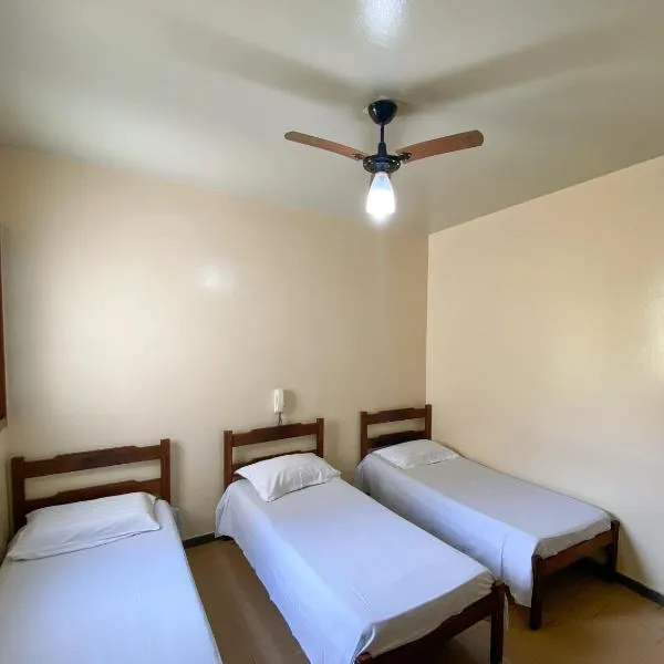 Elite Palace Hotel - Banheiro Compartilhado, ξενοδοχείο σε Para de Minas