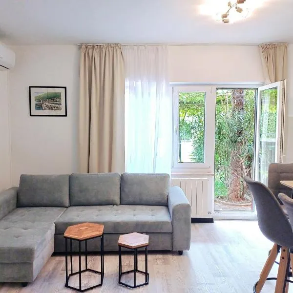 Peaks & Waves Apartment, hotel in Volosko