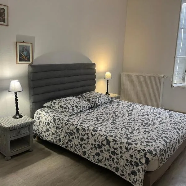coeur de ville, hotel in Beaugency