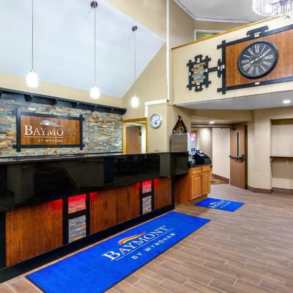 Baymont Inn & Suites by Wyndham Mukwonago, hôtel à Mukwonago