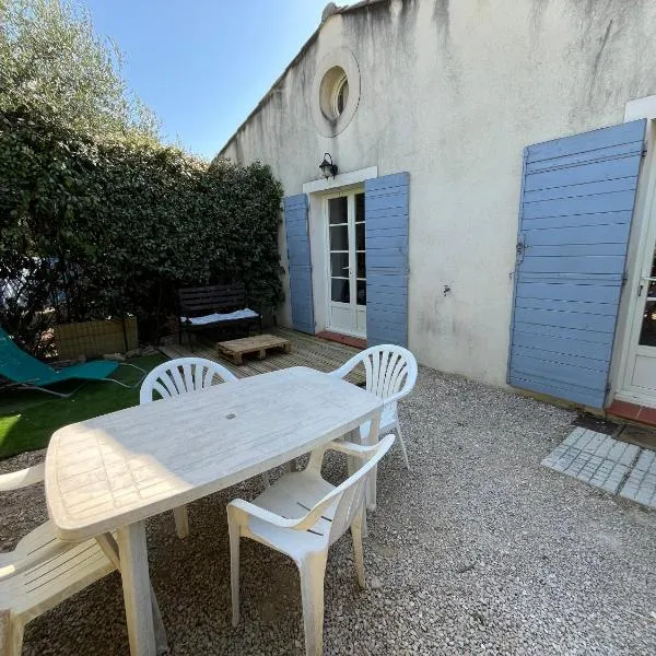 Viesnīca LES VIEUX CABASSOLS VENELLES pilsētā Venelles