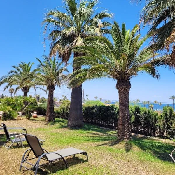 Chalet La Loma de Mar de Cristal con piscina & barbacoa en el Mar Menor, khách sạn ở Cartagena
