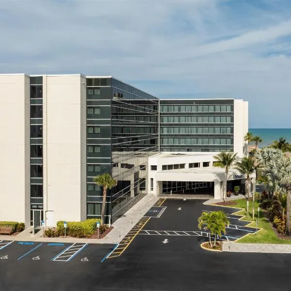 Hilton Cocoa Beach Oceanfront, מלון בקוקו ביץ'