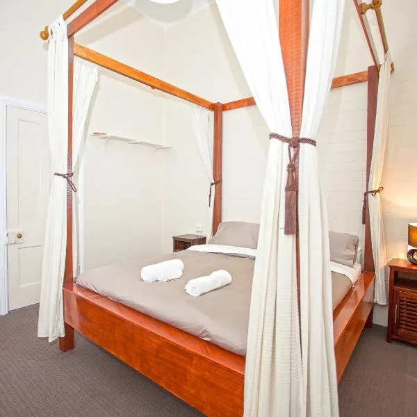 CBD Holiday Home, hotel di Mackay