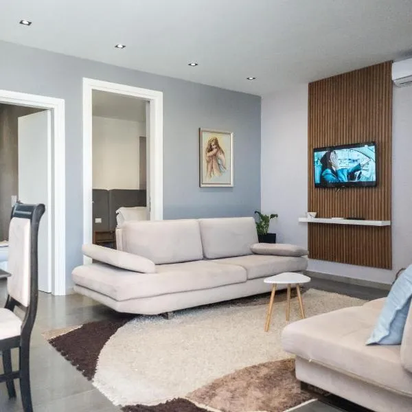 Palm Suites Apartment-Suite, hotel a Vlorë