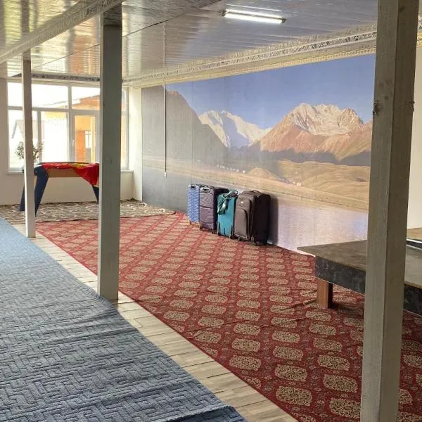 Alay Travel house, hotel in Sary-Mogul