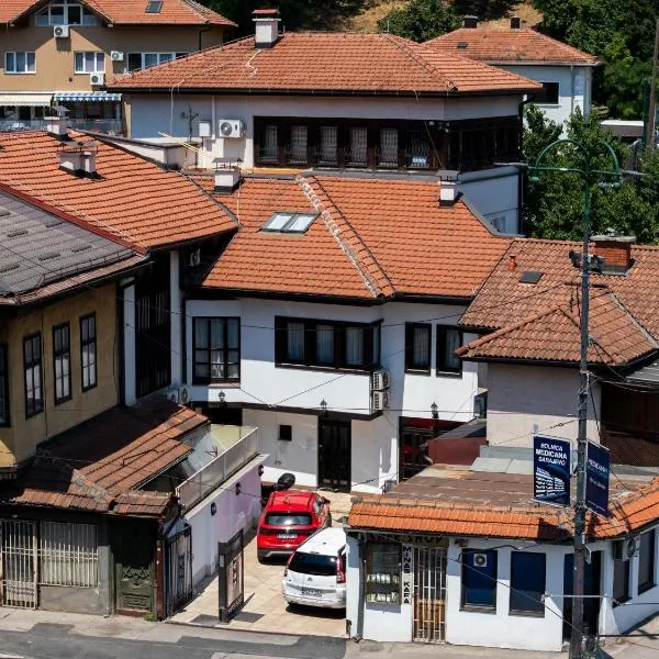 Saffron Boutique Hotel, hotel di Sarajevo