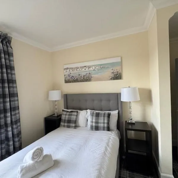 Royal Hotel, hotel a Dingwall