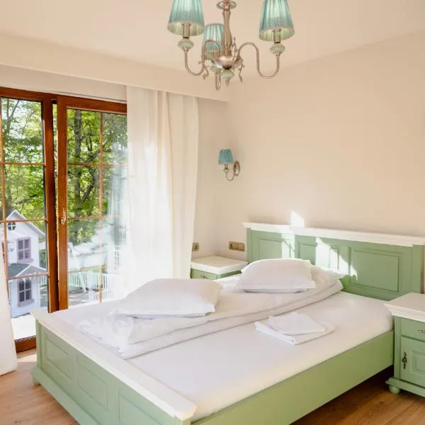 Pensiunea Poiana Avrigului, hotel v destinaci Avrig