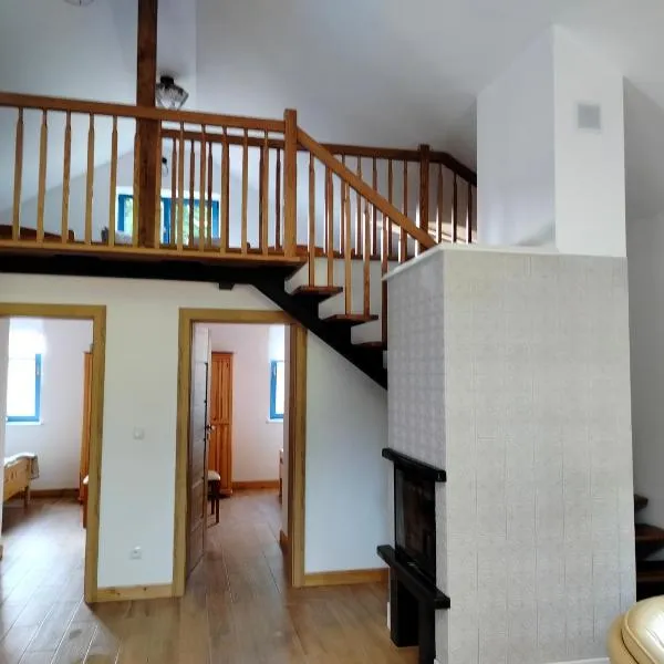 Chata pod lasem, hotel en Moszczenica Wyżna