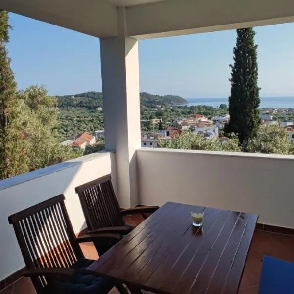 Horizon - Sunset & Seaview Villa, hotel in Potos