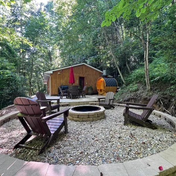Burton Ridge Cabin, hotel a South Bloomingville