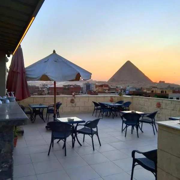 Enter Pyramids Inn, hotel in Cairo