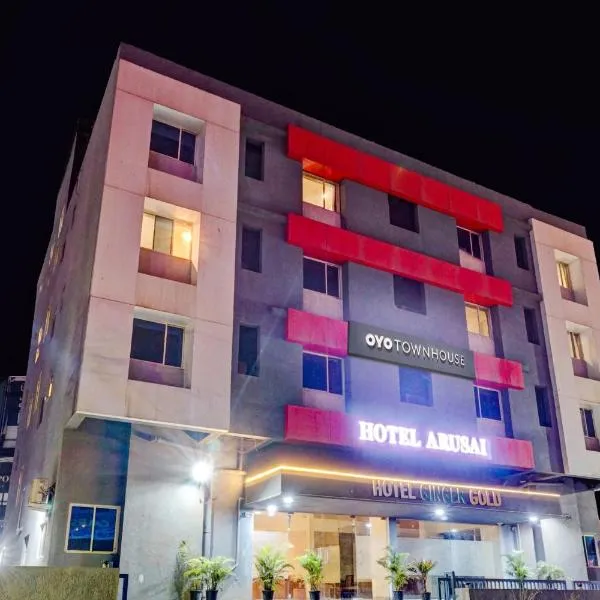 Hotel O Ginger Gold, khách sạn ở Lohogaon