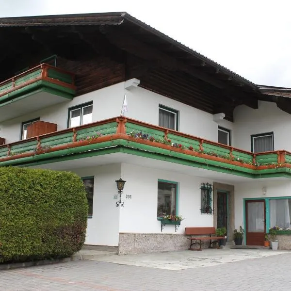 Haus Margit, hotel v Ramsau am Dachstein