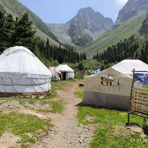 Bulak say YURT camp in Sirota, hotel in Altynarasan