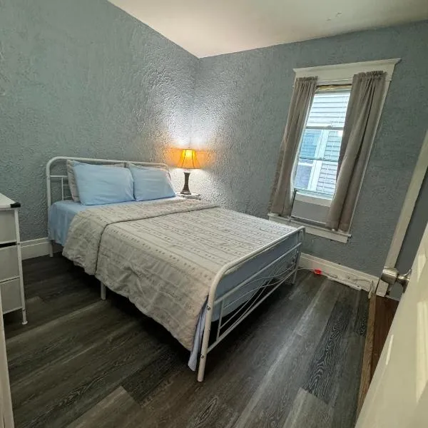 Charming 2-bedroom apartment with WiFi, fitness room in delightful Buffalo, hotel in Buffalo