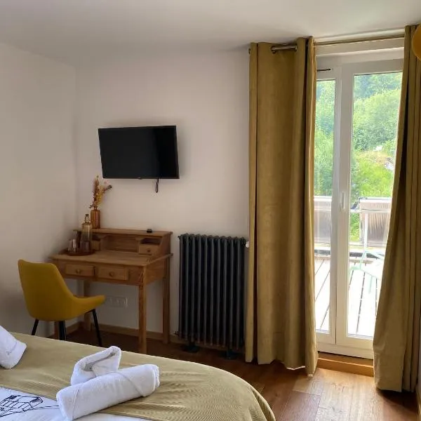 Domaine de Rozan - Col de Porte, Chartreuse - Grenoble, hotel v destinácii Sarcenas