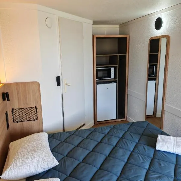 Premiere Classe Lille Sud - Douai Cuincy, hotel v destinaci Cuincy