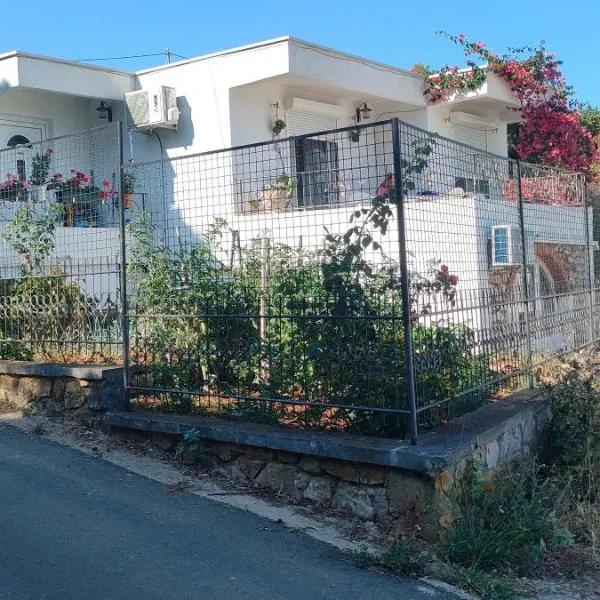 Apartman Asja، فندق في يوتجيها