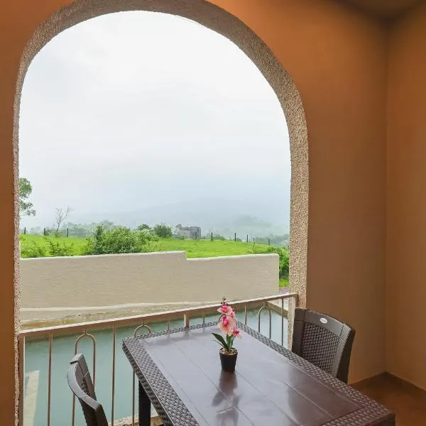 Breeze Resort Panhala , Just 5 Minutes From Panhala!, ξενοδοχείο σε Panhāla