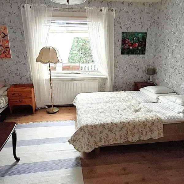 Hus Sjögläntan, hotel v destinaci Ruda