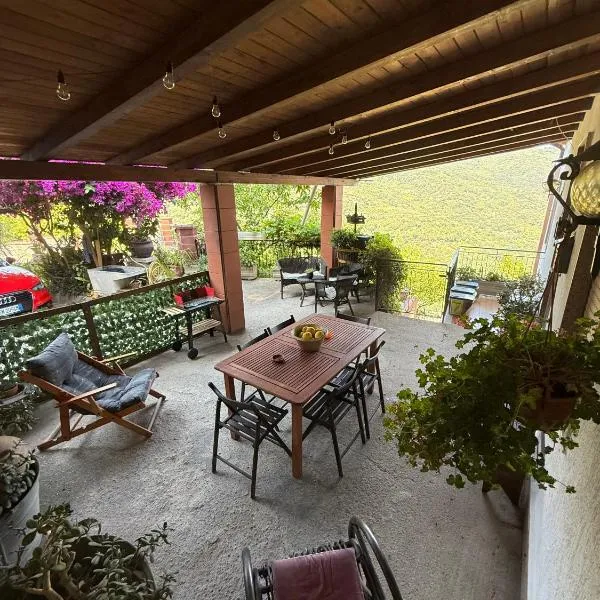 Villa Maria - Sant'Angelo di Brolo, hotel v destinaci SantʼAngelo di Brolo