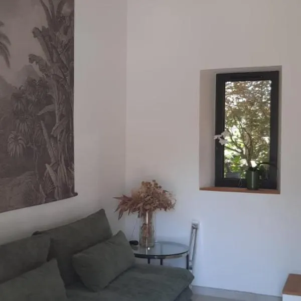 Tiny House, hotel em Pontacq