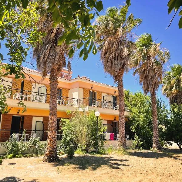 Skala Eresos Paradise Studios, hotel in Skala Eresou