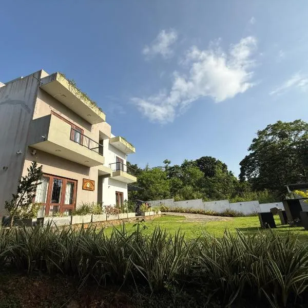 Eagles Hideout Kandy, hotel em Bowala