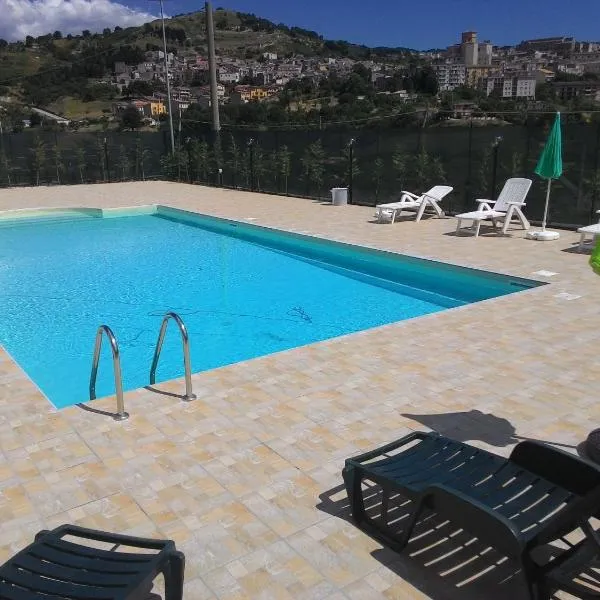 Il Noce Antico, hotel v destinaci Bisacquino