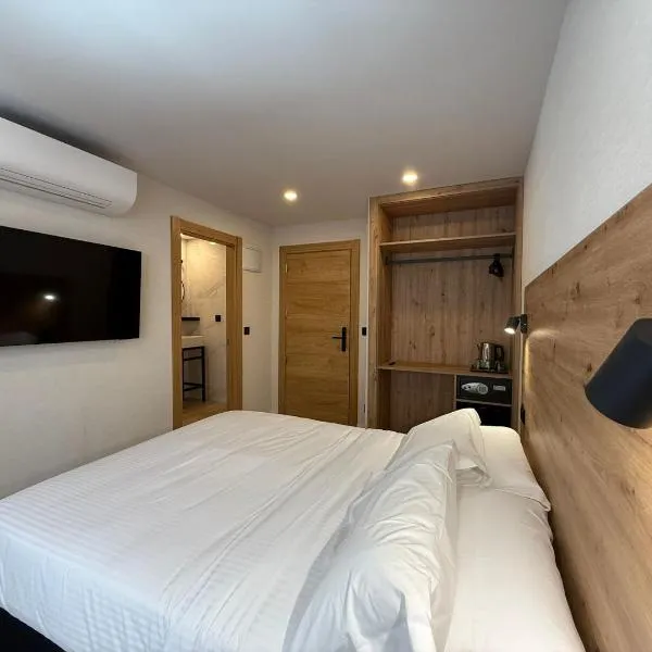 CC Gijon, hotel v destinaci Gijón