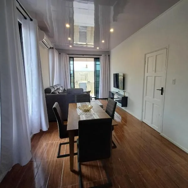 Tropical Paradise, отель в городе Meerzorg