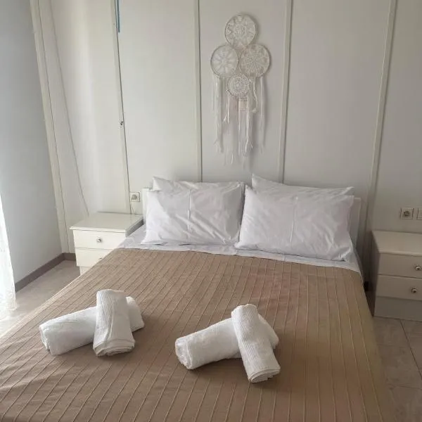Bougainvillea, hotell i Yiannitsokhórion