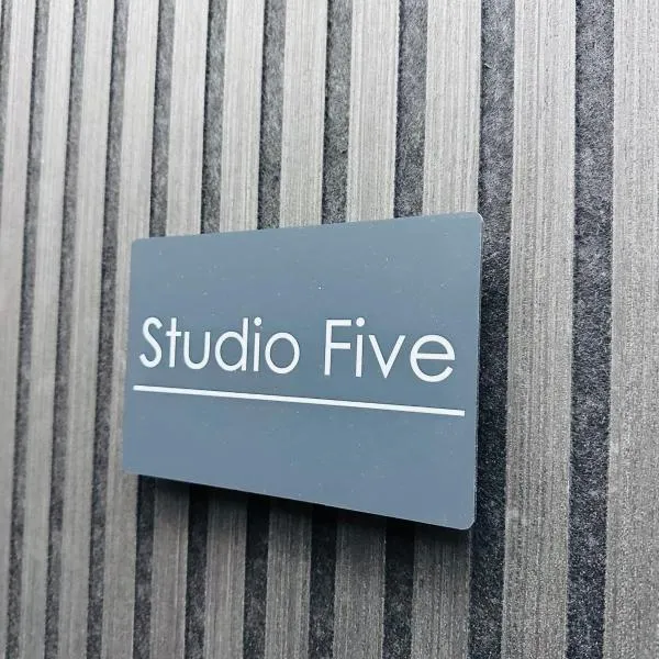 Yastayzzz at Studio 5 Bransford Rd, hotel in Worcester