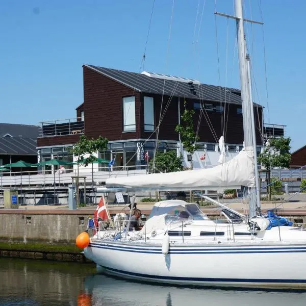 Lunds Hotel, hotel em Bogense