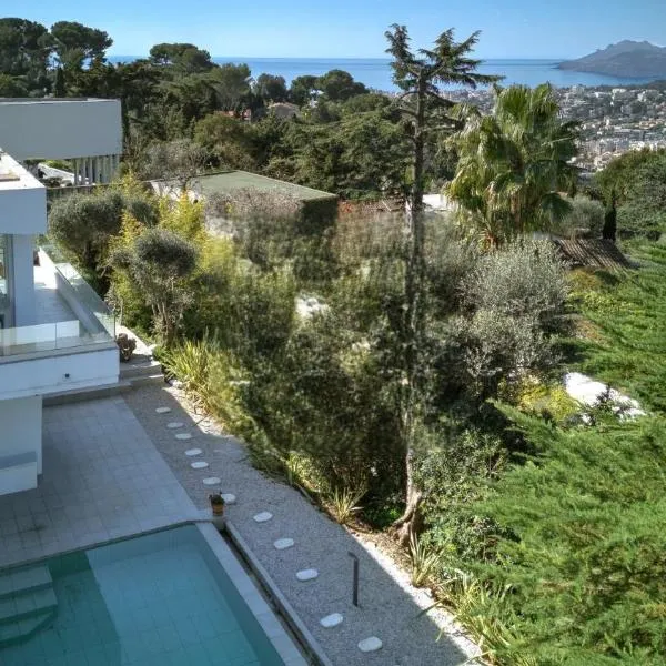 Villa MARGARITTA 4km Cannes centre et plages, hotel en Le Cannet
