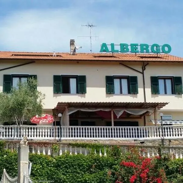 Albergo Dolcedo, hotel em Borgomaro