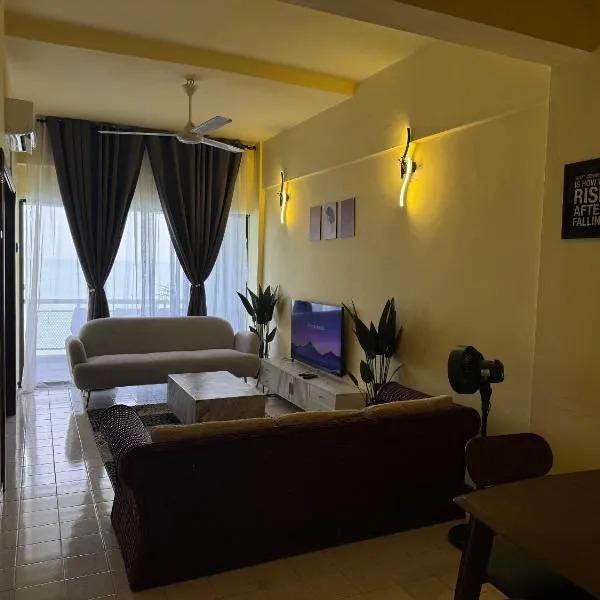 Hannie 88 Corus Homestay, hotel in Port Dickson