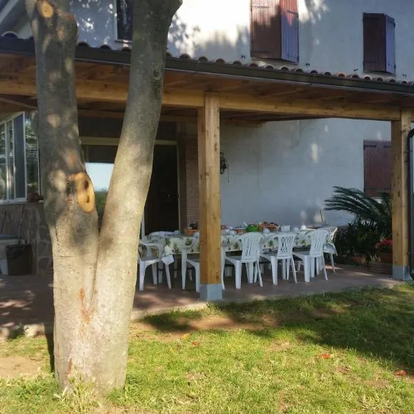 La Finestra Sul Cortile, hotel i LʼAmericano