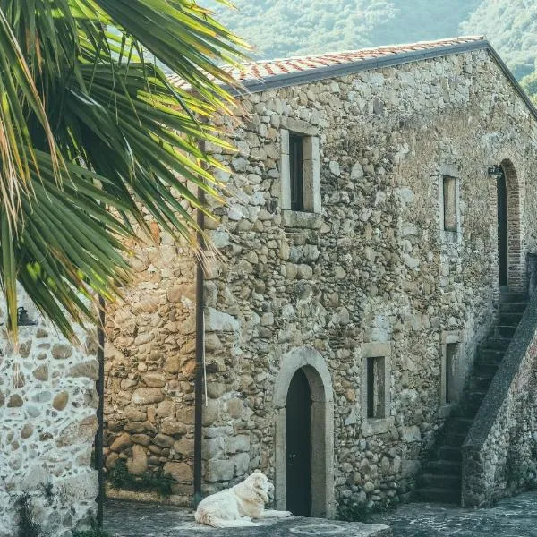 Fattoria San Pio, hotel in Naso